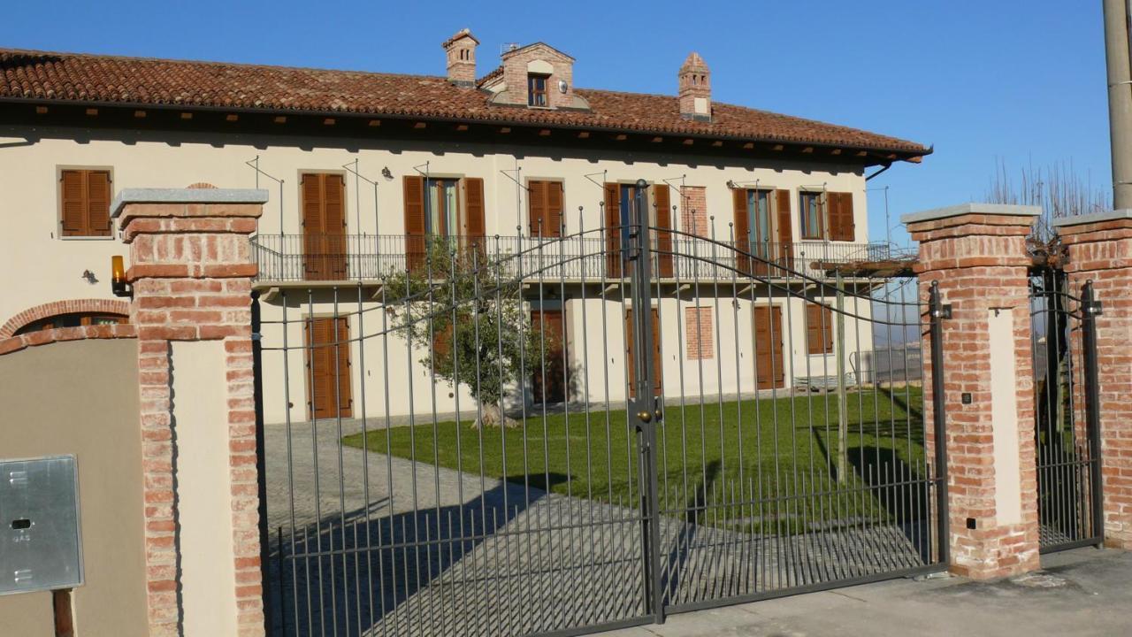 Villa Crissante La Morra Quarto foto